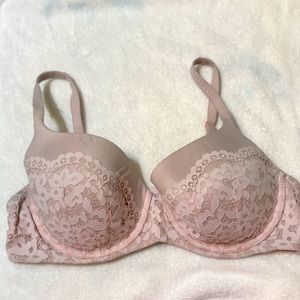 Body by Victoria Victorias secret Demi’s bra 38D